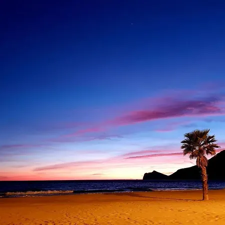 Apartment By The Calp